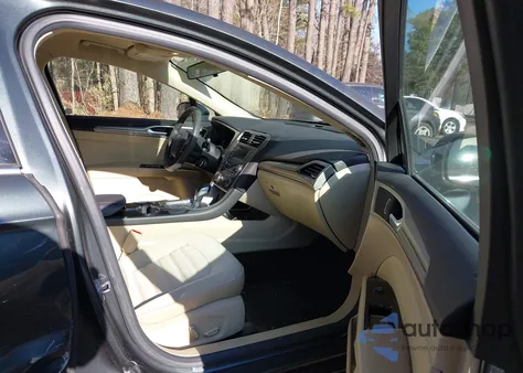 2015 Ford Fusion Se z USA, uszkodzony, nr VIN 3FA6P0H70FR250988